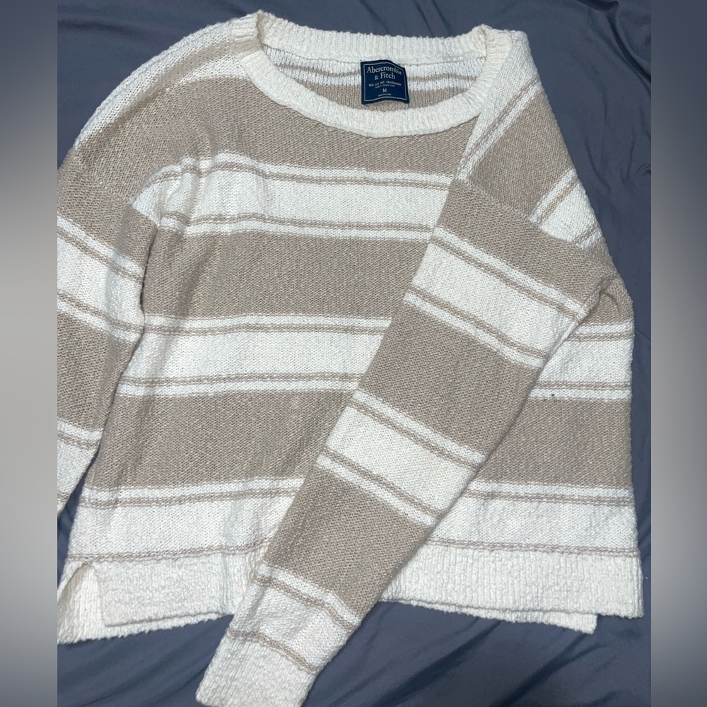 Abercrombie and fitch sweater